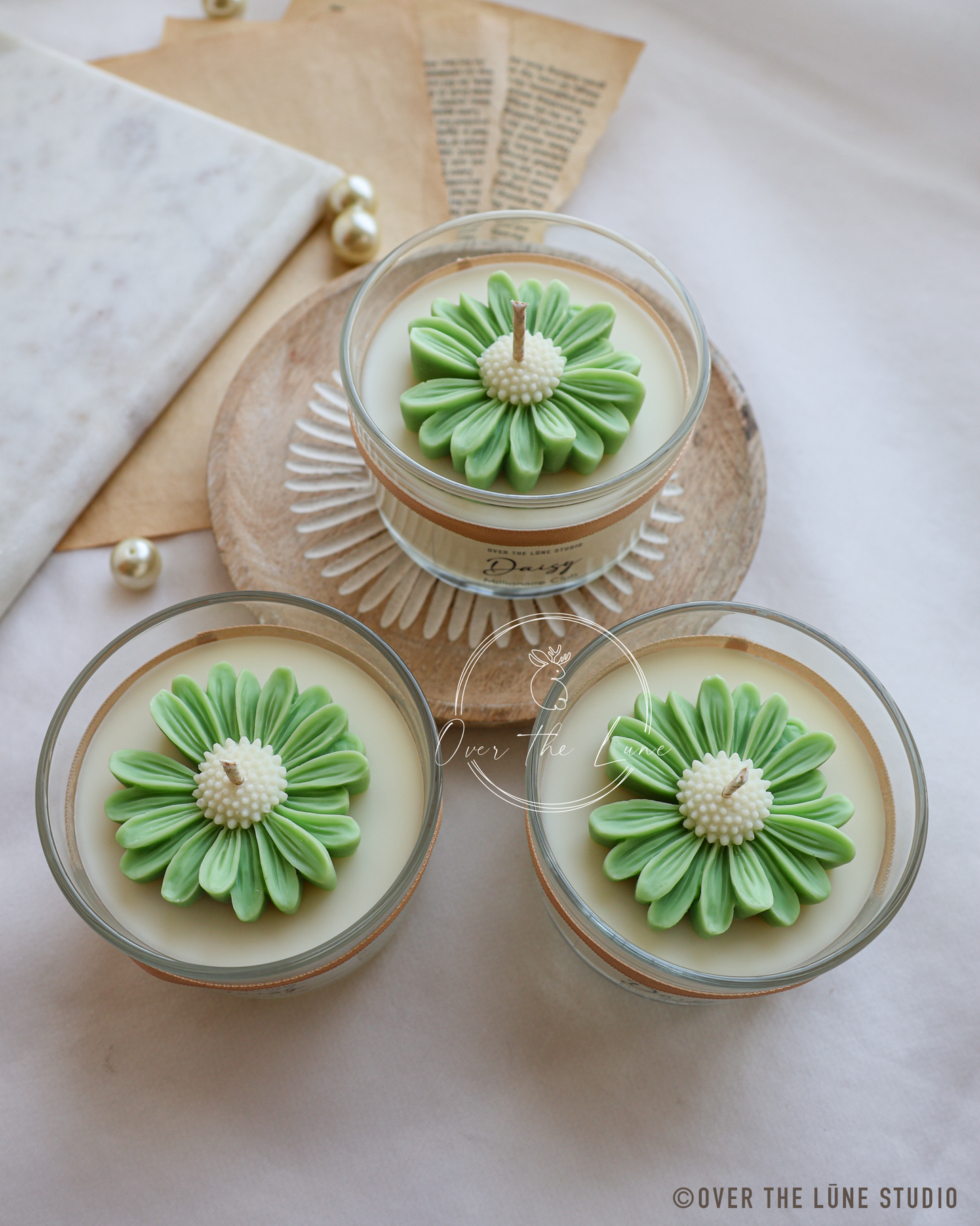 Daisy Clear Glass Jar Candle