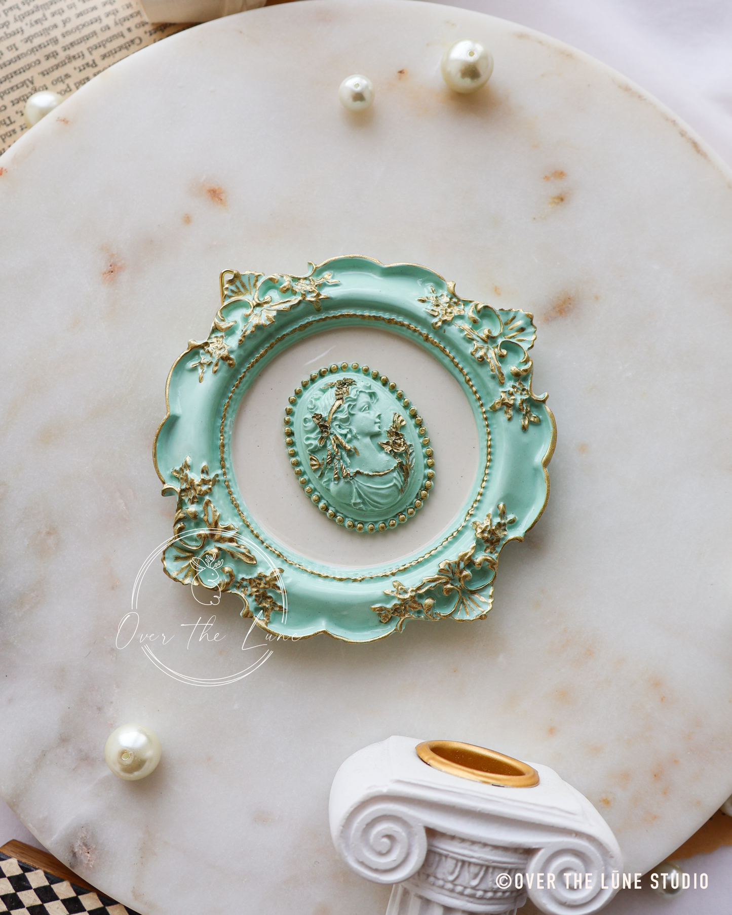 Eternal Muse Frame