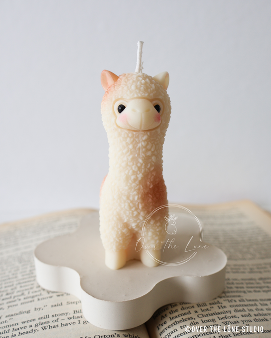 Alpaca Candle