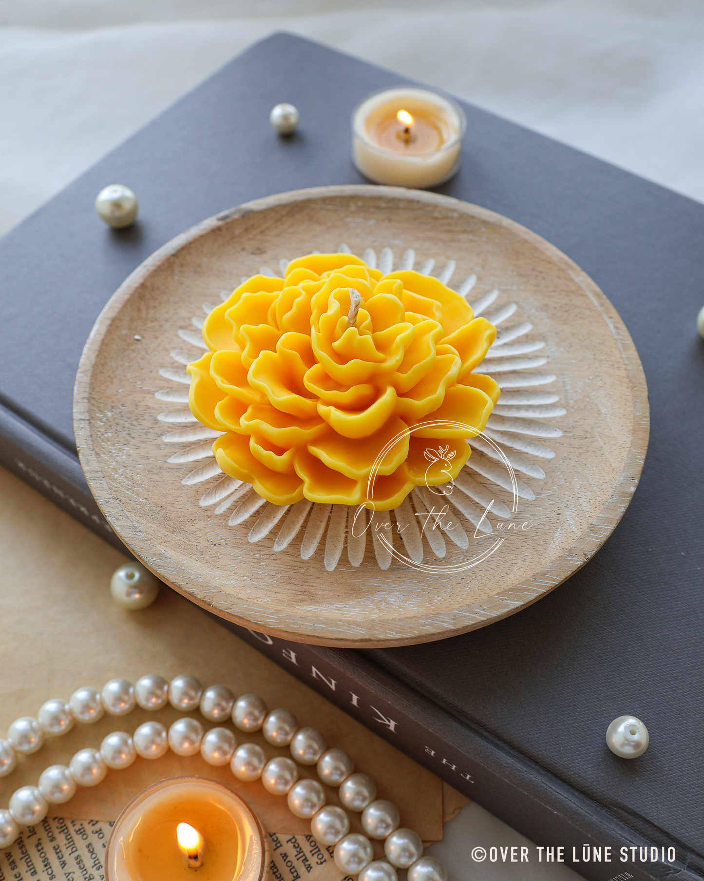 Camillia Flower Floating Candle