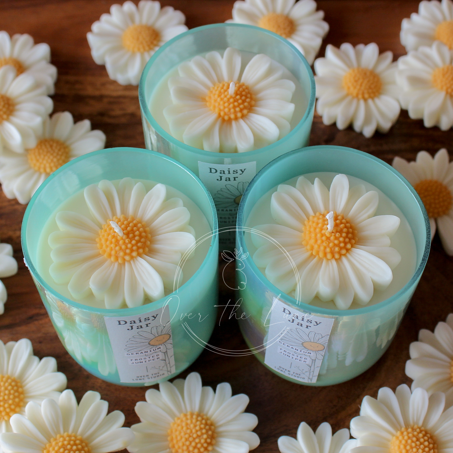 Daisy Glass Jar Candle with Premium Gift Box