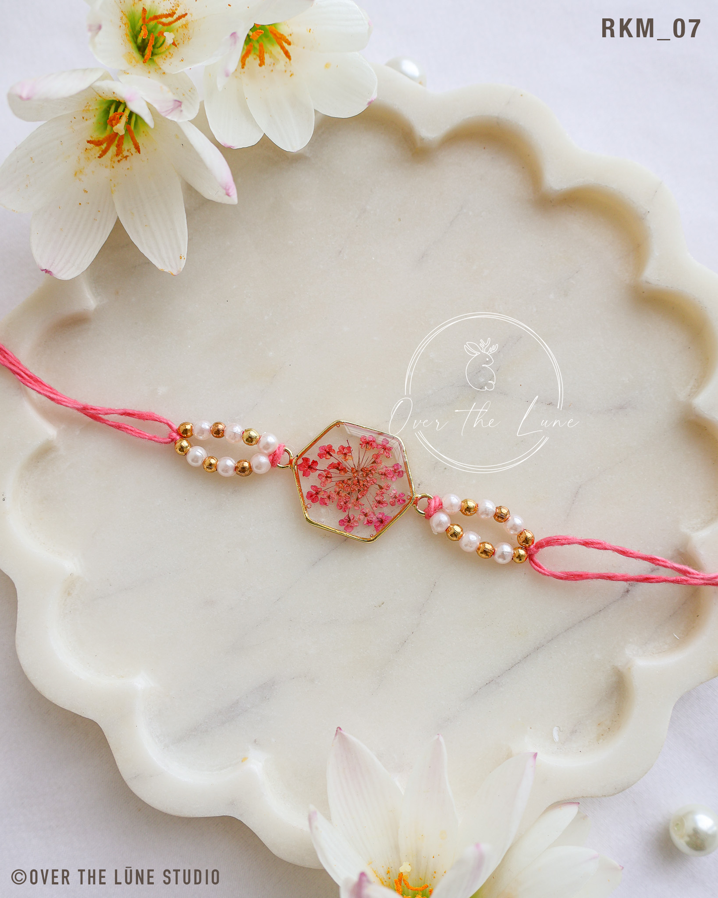 Rakhis - Medium