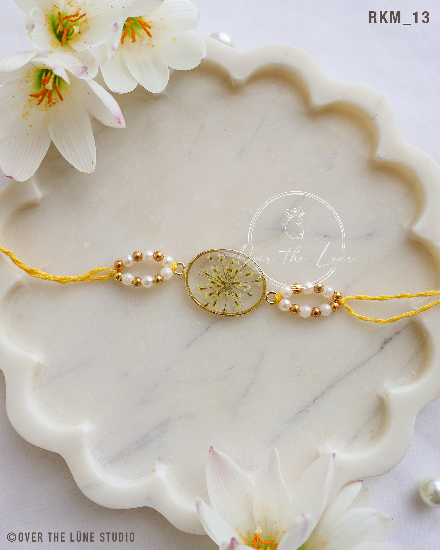 Rakhis - Medium