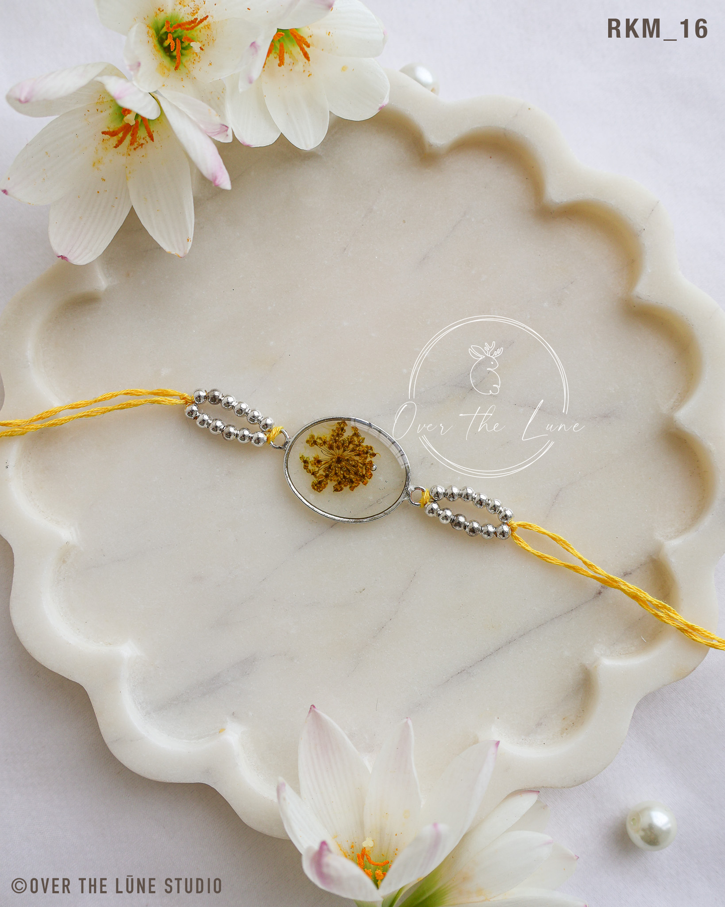 Rakhis - Medium